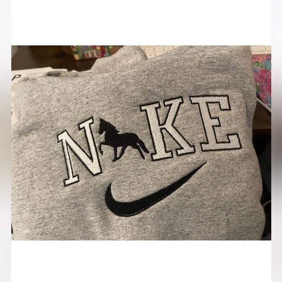 Gildan Sweaters - Horse embroidered sweatshirt